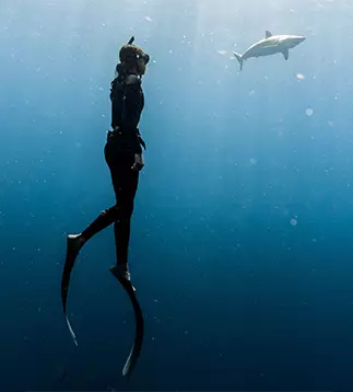Free Diving & Exploration - Experience the Thrill of Deep Sea Exploration with Dune's Dive Adventures